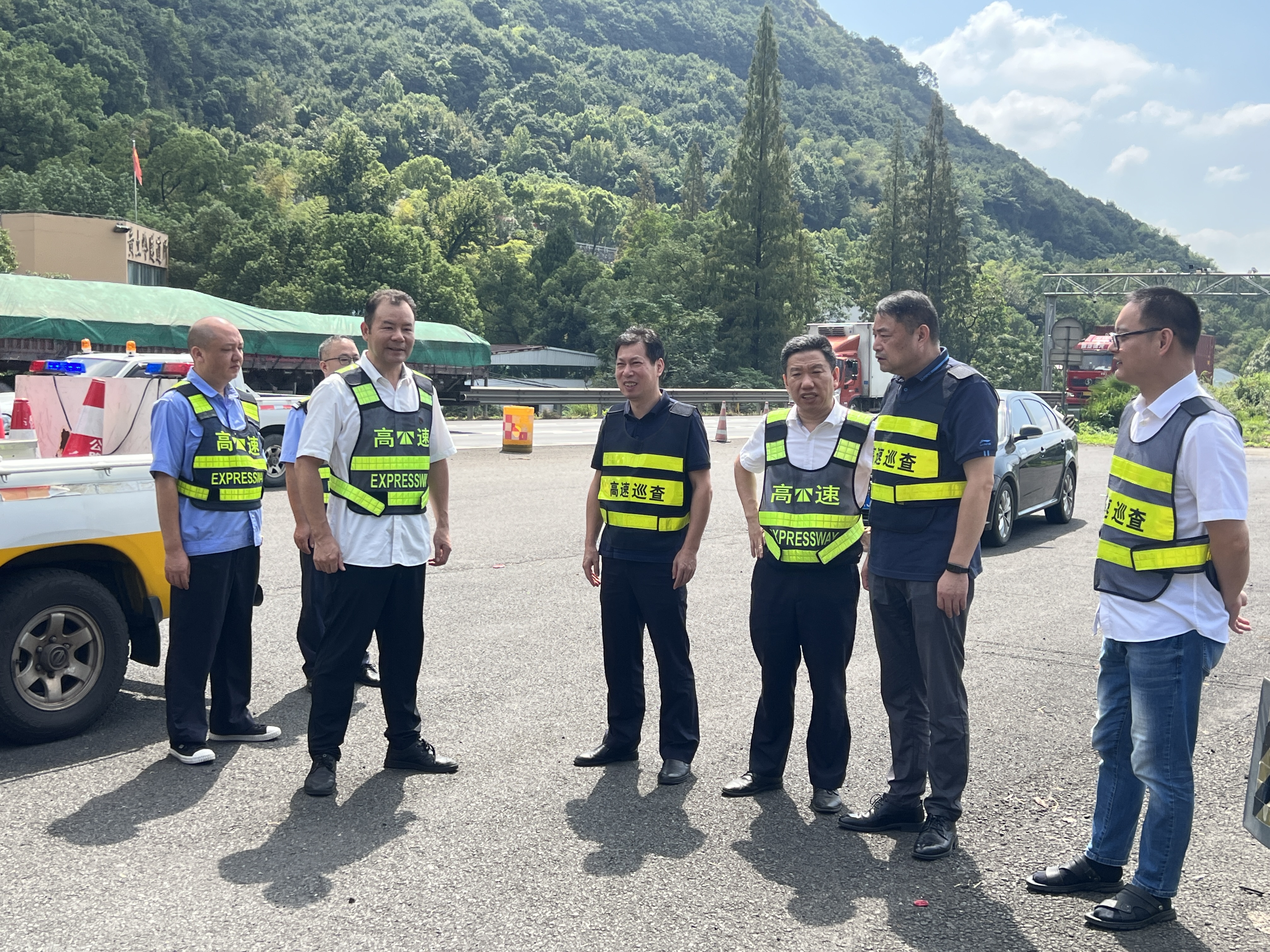 1695876263683318.jpg 黃土嶺外廣場1.JPG